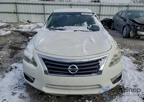 2015 Nissan Altima 2.5 from USA, damaged, VIN 1N4AL3AP2FC280803